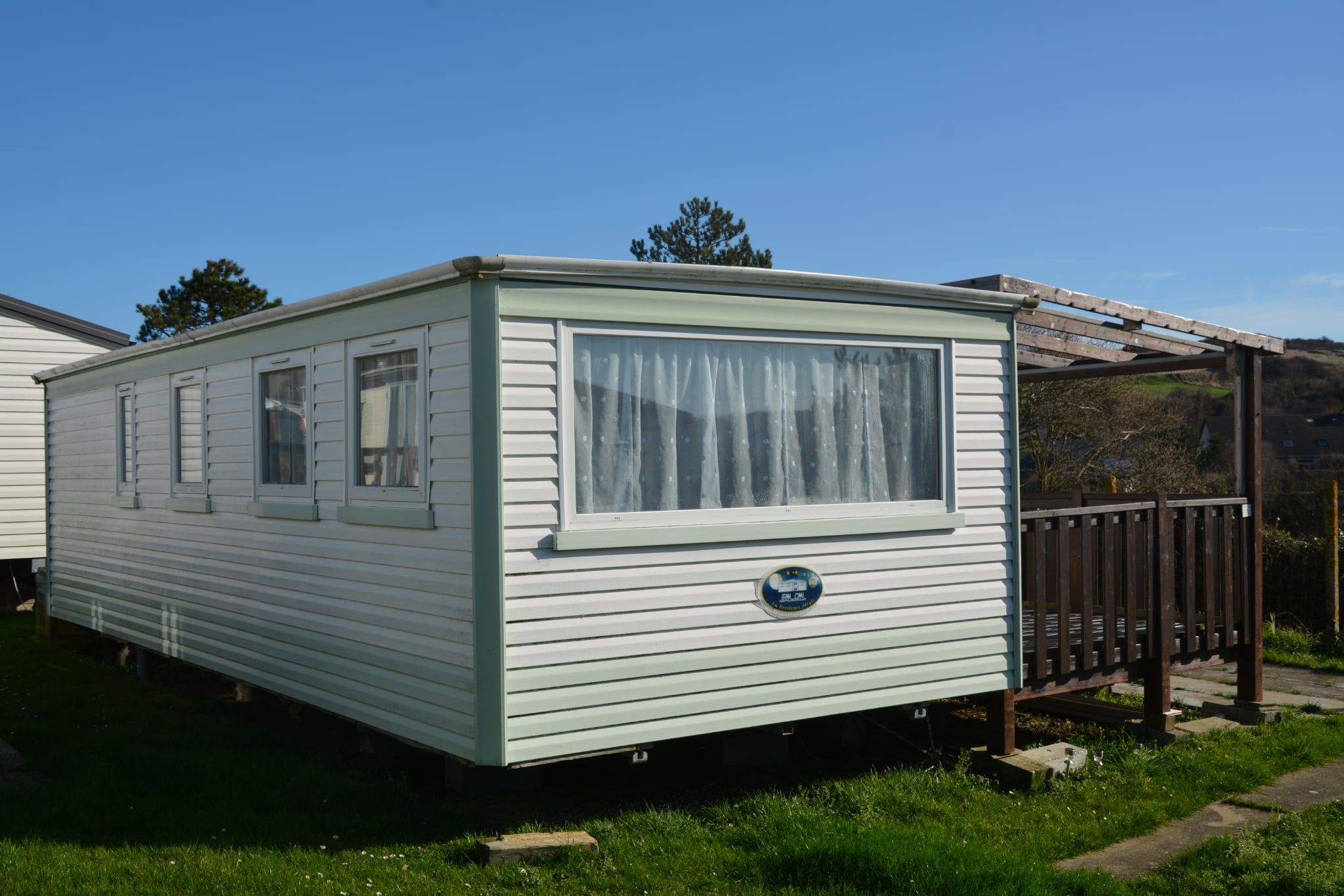Le mobile-home Trafalgar et sa terrasse couverte